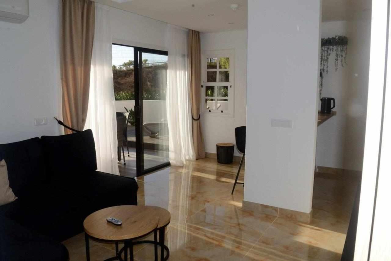 Apartamento De Diseno Con Espectacular Terraza San Miguel de Abona Ngoại thất bức ảnh